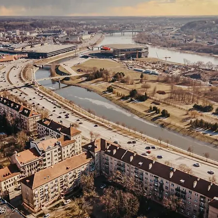Cozy In Center Apartamento *