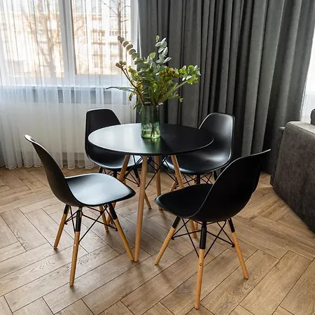 Cozy In Center Apartment Kaunas